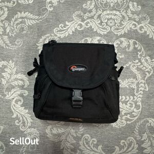 Lowepro Nova 1 AW Black Camera Bag for DSLR/SLR with All Weather Cover